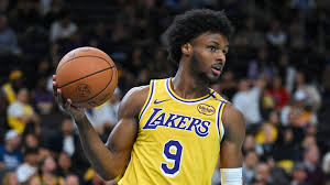 Bronny James teki NBA-historiaa